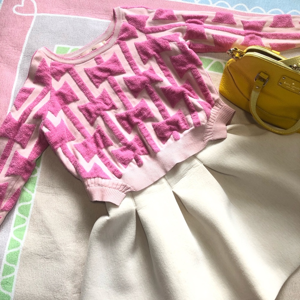CHOP THICK PINK SWEATERS GOES WITH SKIRTS